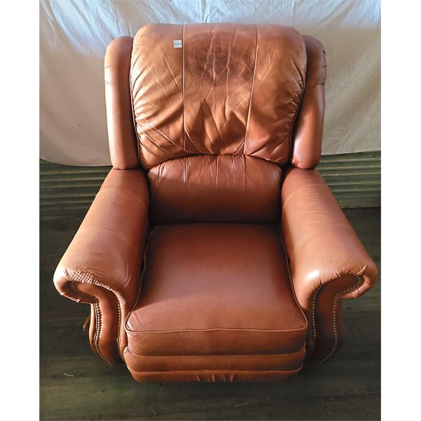 LEATHER RECLINER