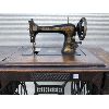 Image 2 : SINGER SEWING MACHINE