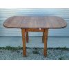 Image 2 : DROP LEAF OAK TABLE - 29 x 32 x 56in