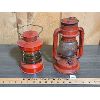 Image 1 : LOT OF 2 ANTIQUE RAILWAY LANTERNS - 10 in 