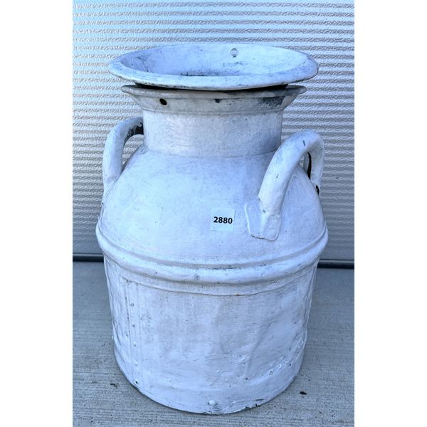 HALF SIZE MILK CAN W / LID - 18 INCHES