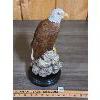 Image 4 : PAUL BURDETTE - LIMITED EDITION WILDLIFE FIGURINES - EAGLE & WOODPECKER