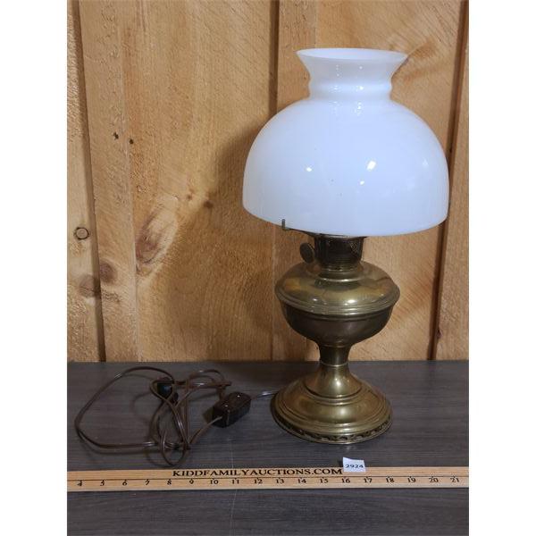 BRASS BASE WHITE GLASS TABLE LAMP - 19in TALL