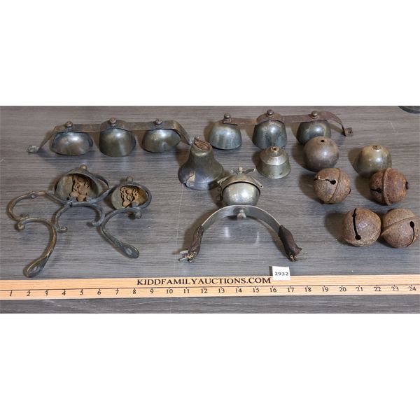 JOB LOT - MISC VINTAGE BELLS 