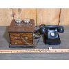 Image 1 : VINTAGE TELEPHONE W/ RINGER BOX