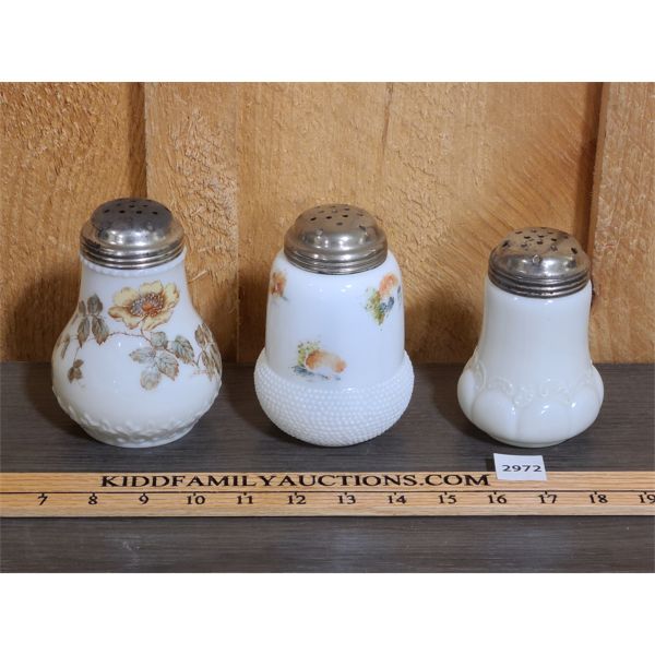 LOT OF 3 - PORCELAIN SHAKERS 
