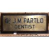 Image 1 : HEAVY BRASS DENTIST SIGN - 8 x 19in