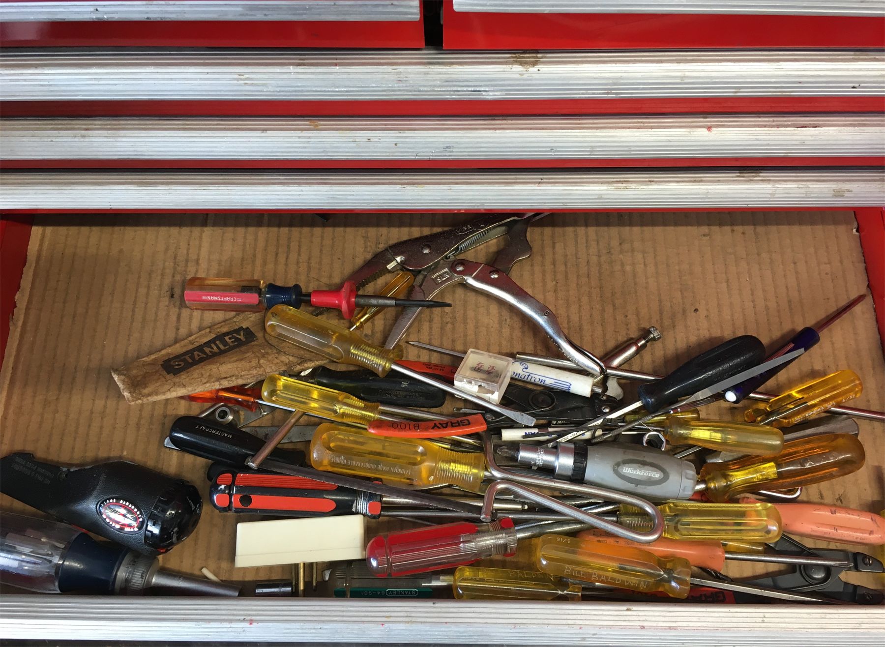 BEACH INDUSTRIES ROLLING TOOL CADDY W/ CONTENTS