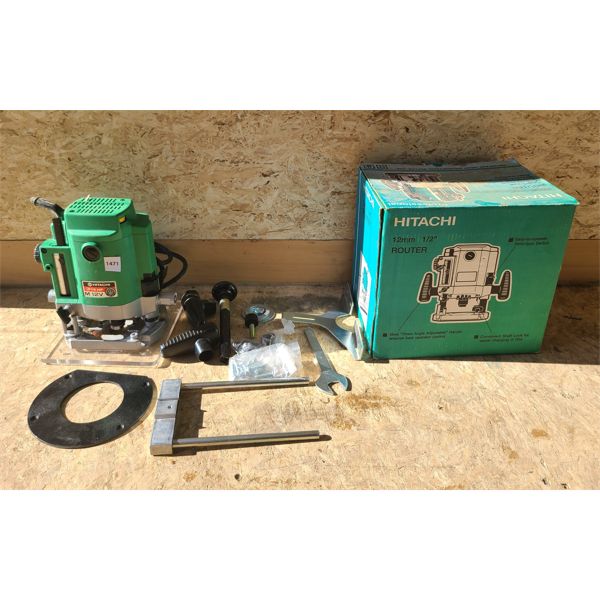 HITACHI 1/2in ROUTER W/ BOX - Kidd Family Auctions