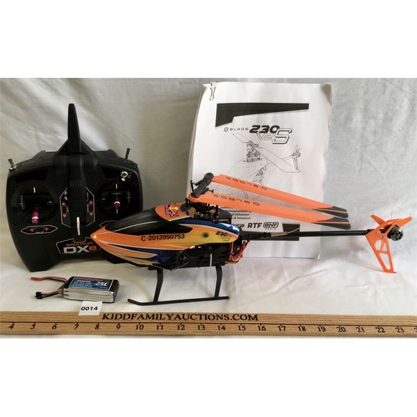 BLADE 320 V25 RC ELECTRIC HELICOPTER W/ MANUAL AND CONTROLLER