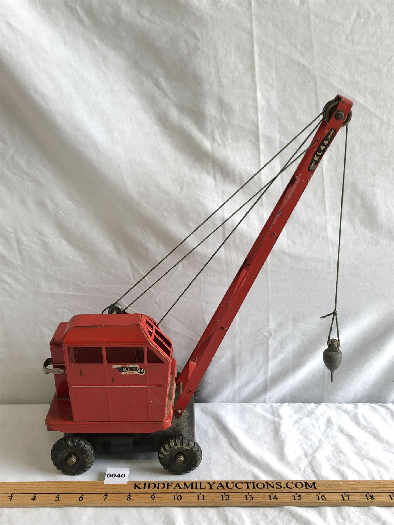 TRI ANG TOYS JONES KL 44 METAL CRANE tri-ang-toys-jones-kl-44-metal-crane