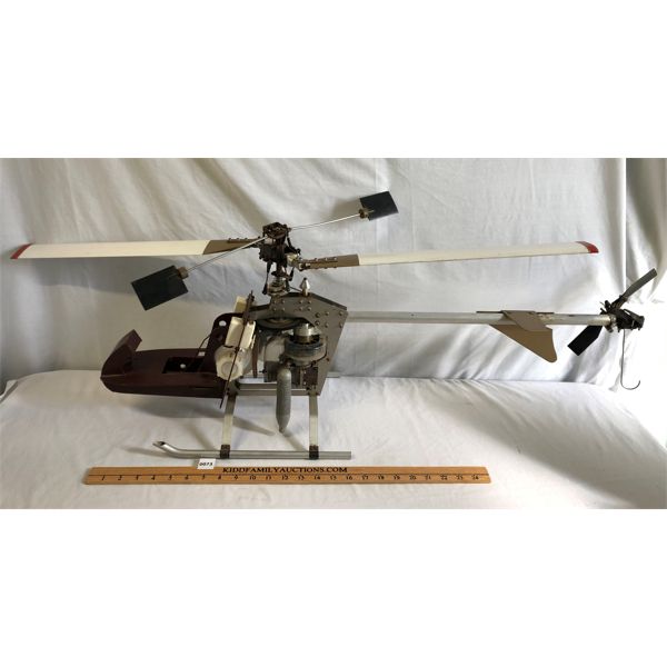 SCHLUTER MINI BOY R/C NITRO HELICOPTER (PARTIALLY BUILT) - SEE ALL PICS