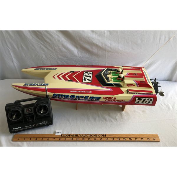 KYOSHO "HURRICANE" MODEL R/C BOAT W/ LEMANS PRO ONROAD MOTOR & STAND