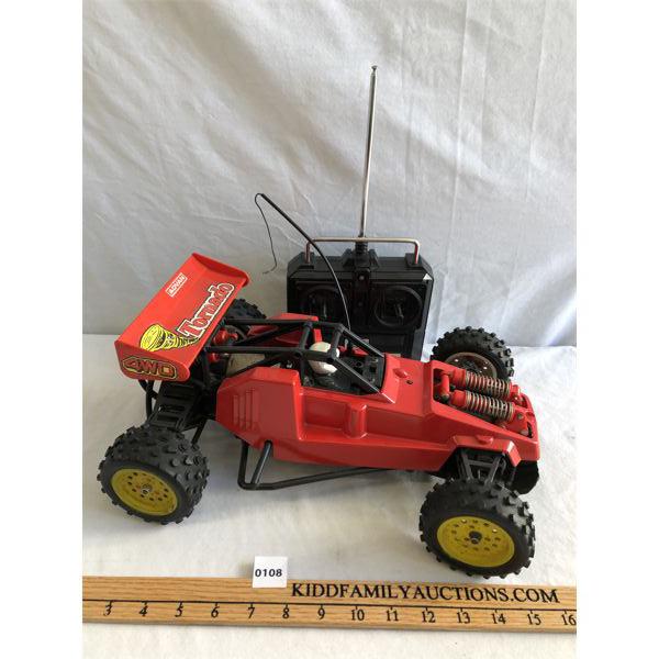 1985 BANDAI R/C ELECTRIC BUGGY W/ CONTROLLER