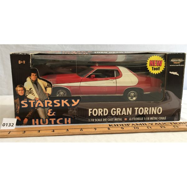 STARSKY & HUTCH FORD GRAN TORINO 1/18 DIE CAST