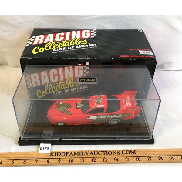 RACING COLLECTABLES 1:24 SCALE DIECAST FUNNY CAR