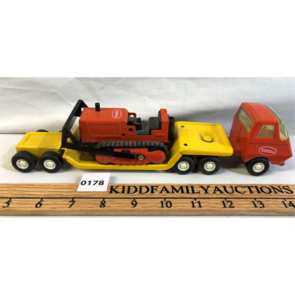 TONKA PRESSED STEEL FLAT BED HAULER W/ BULLDOZER