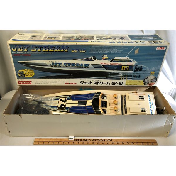 KYOSHO NITRO RC JET STEAM GP-10 BOAT W/ CONTROLLER