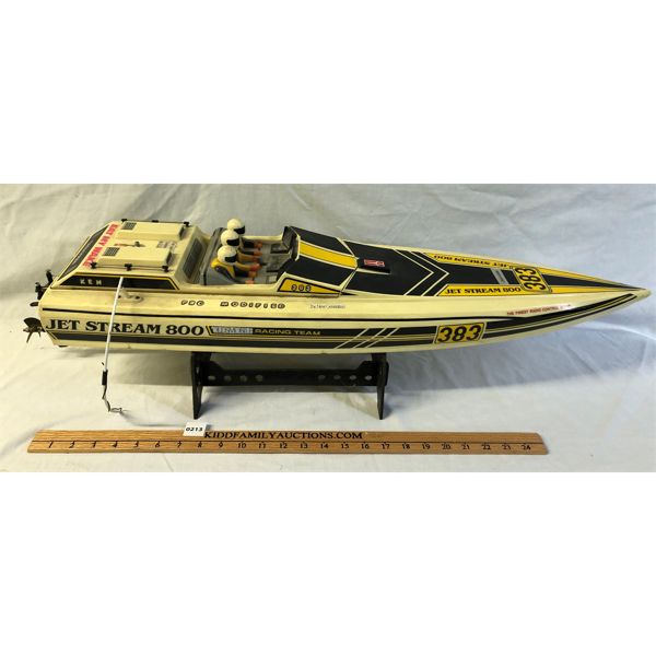 JETSTREAM 800 RC BOAT - 31in LONG - Kidd Family Auctions