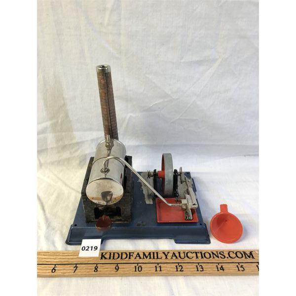 STEAM ENGINE W/ FUNNEL - MADE IN GERMANY