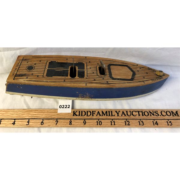 1950's KEYSTONE WIND-UP WOODEN BOAT - 11.5in LONG
