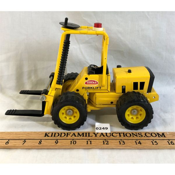 TONKA PRESSED STEEL FORKLIFT