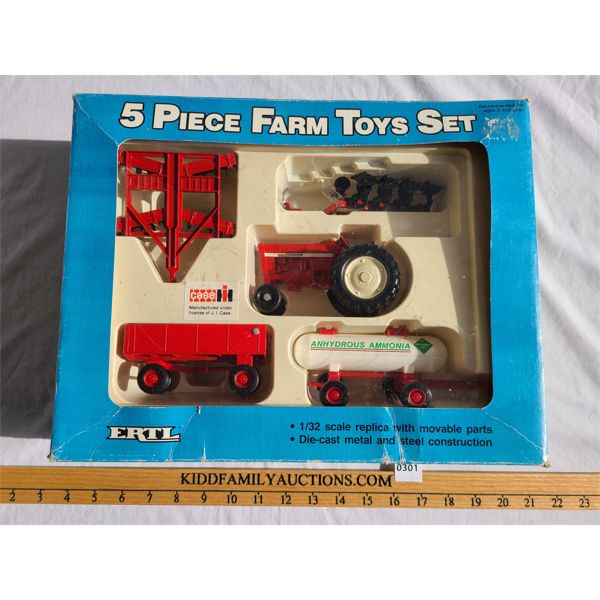 5PC METAL & STEEL FARM TOY SET 1:32 REPLICA W/ MOVING PARTS