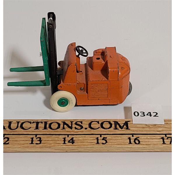 DINKY COVENTRY CLIMAX FORKLIFT DIECAST TOY