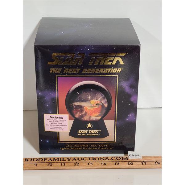 STAR TREK THE NEXT GENERATION U.S.S. ENTERPRISE MUSICAL GLOBE