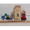 Image 2 : LOT OF 2 - MARX ELECTRIC CROSSING SIGNAL IN ORIGNAL BOX AND FRICTION LUGGAGE CART TIN TOY