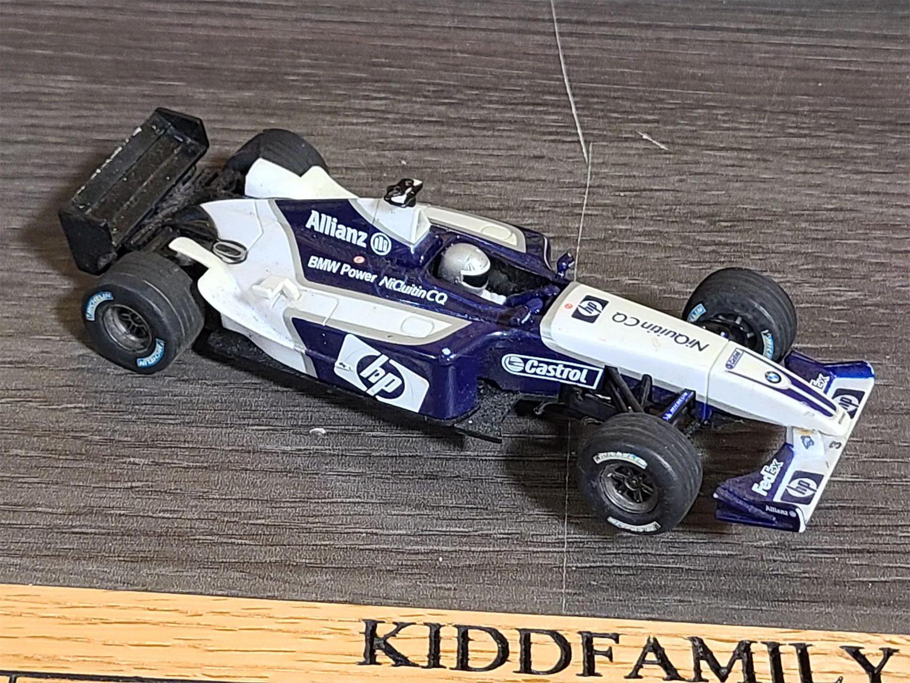 IRWIN SCALEXTRIC 132 SUPER SCALE GRAND PRIX SLOT CAR TRACK W/ 2 SLOT