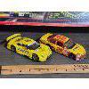 Image 3 : IRWIN SCALEXTRIC 1:32 SUPER SCALE PORSCHE POWER SLOT CAR TRACK W/ 4 SLOT CARS