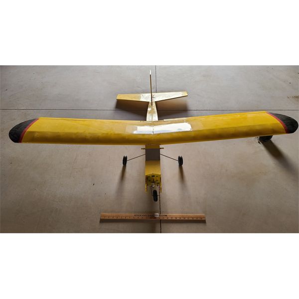 LARGE RC PLANE - 72in WINGSPAN