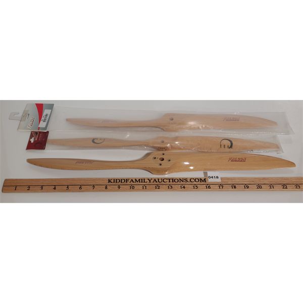 LOT OF 3 - BEACHWOOD PROPELLERS - AS NEW