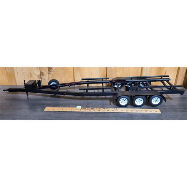 TRIPLE AXLE 1:10 SCALE BOAT TRAILER - 45in LONG