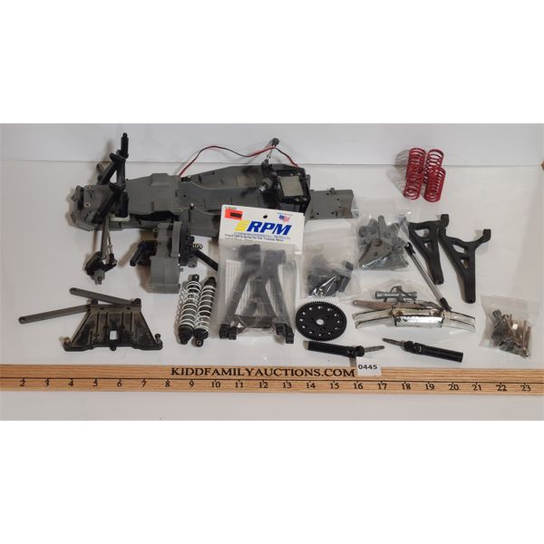 JOB LOT - TRAXXAS REVO PARTS AND PIECES