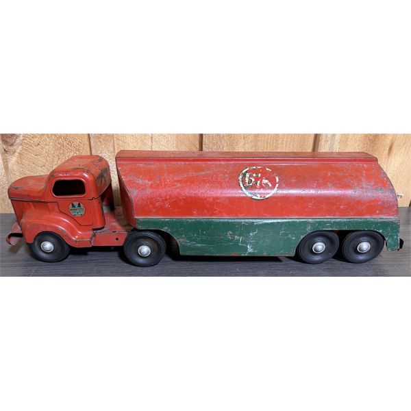 MINNITOYS PRESSED STEEL B/A TANKER TRUCK - 29in