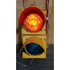 Image 2 : TWO LIGHT TRAFFIC LIGHT - 20in TALL