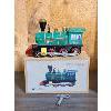 Image 2 : LOT OF 2 - WIND-UP TIN TOYS - TRAIN AND TRACTOR