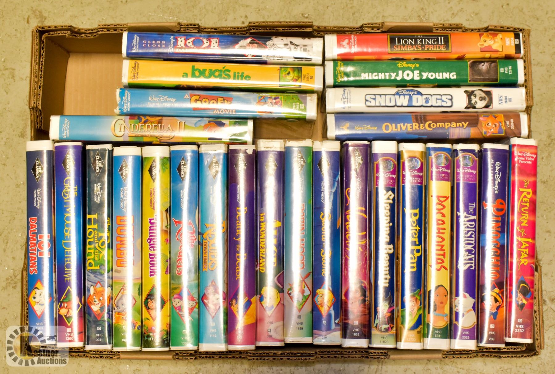26 DISNEY VHS TAPES - CLASSIC KIDS MOVIES