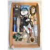 Image 1 : KNIVES, BELT BUCKLES, FLASHLIGHTS, ANTIQUE TIN AND