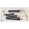 Image 1 : 1 GREASE GUN AND 2 FLUID GUNS