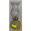 Image 1 : DECORATIVE KEROSENE OIL LAMP