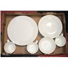 Image 1 : ROYAL DOULTON 1815 14 PIECE WHITE DISH SET