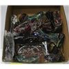 Image 1 : LOT OF SUNGLASSES