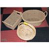 Image 1 : 3 PKS ASSORTED WIVED WICKER BASKETS WITH HANDLES