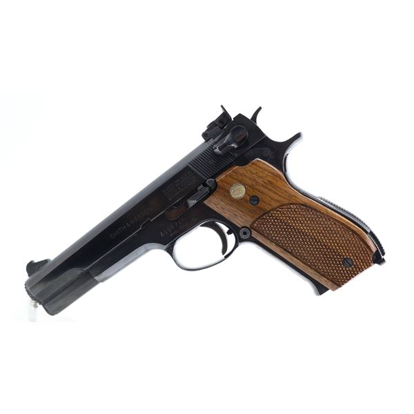 SMITH & WESSON, MODEL: 52-2, CALIBER: 38 SPL WAD CUTTER