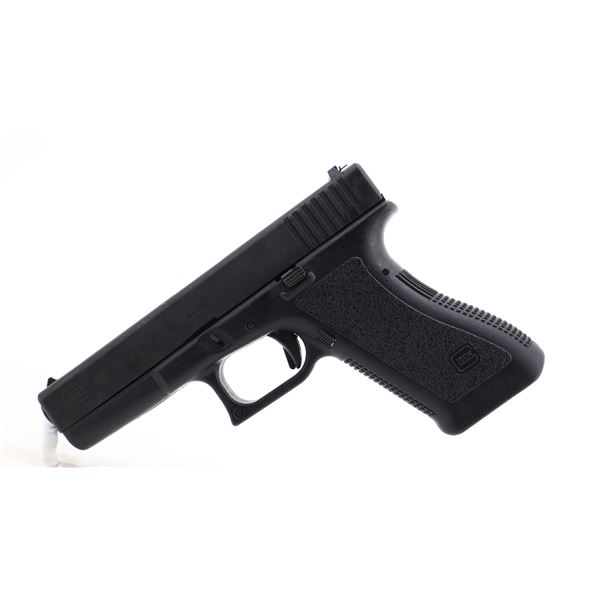 GLOCK , MODEL: 17, CALIBER: 9MM LUGER