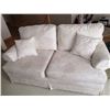 Image 1 : Upholstered Loveseat