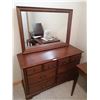 Image 1 : Vilas Chest of Drawer w/ Mirror